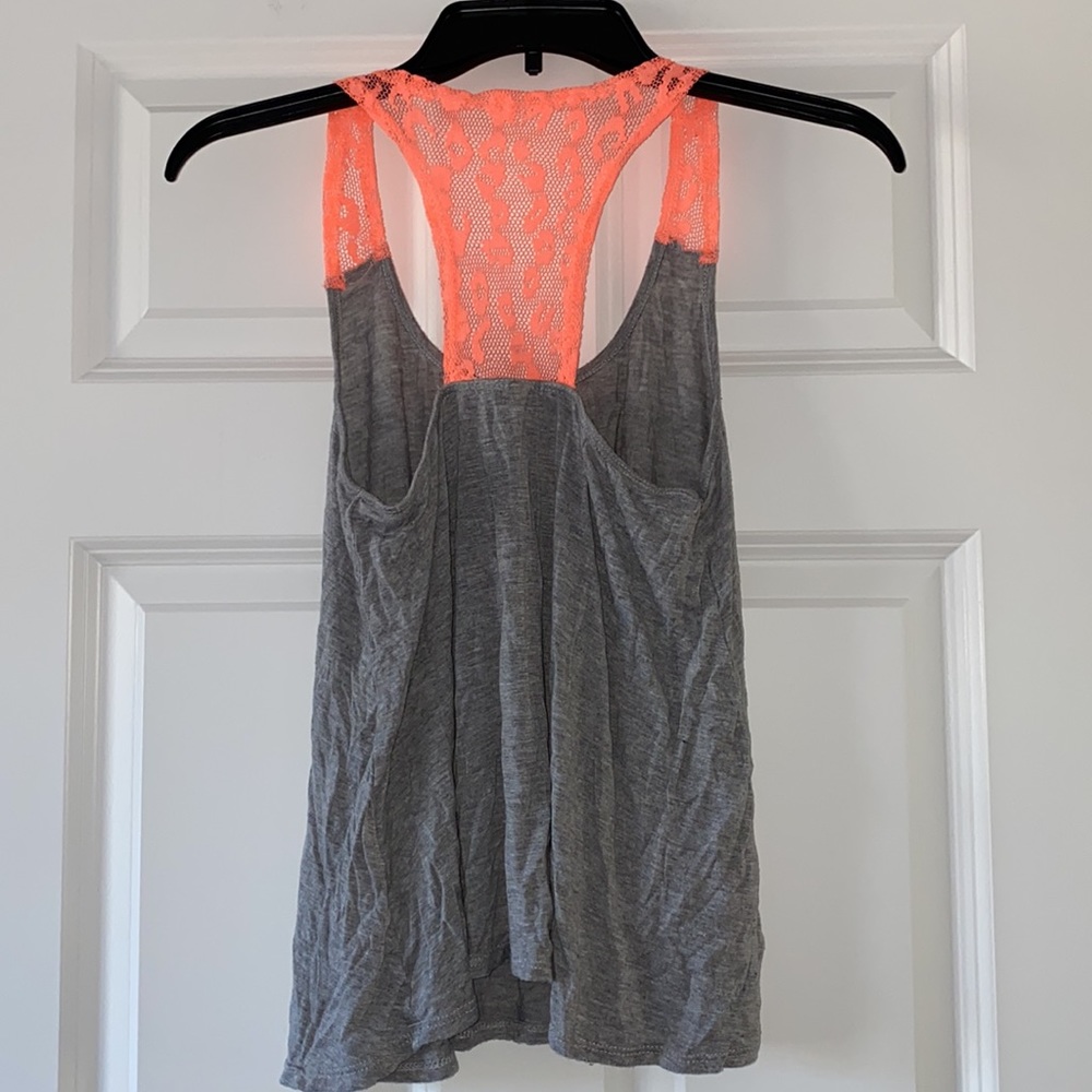 Gray Tank - Picture 5 of 6